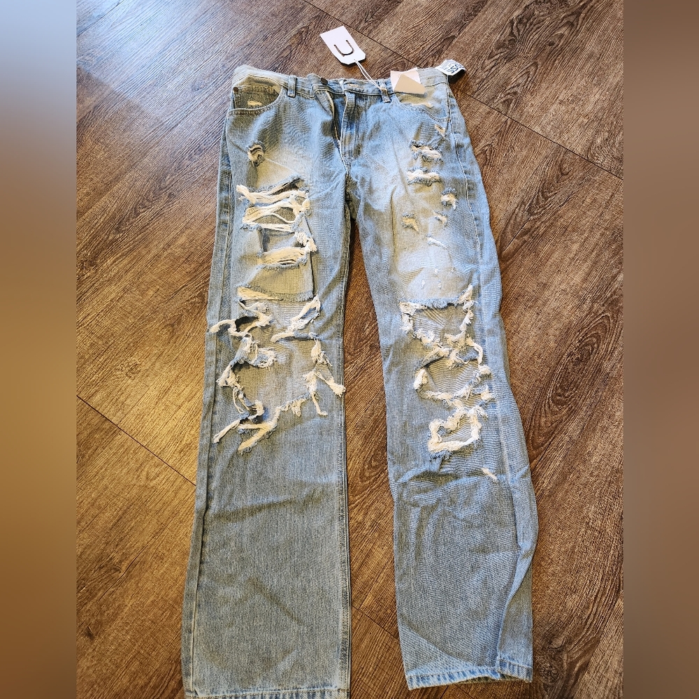 Ripped Jeans
